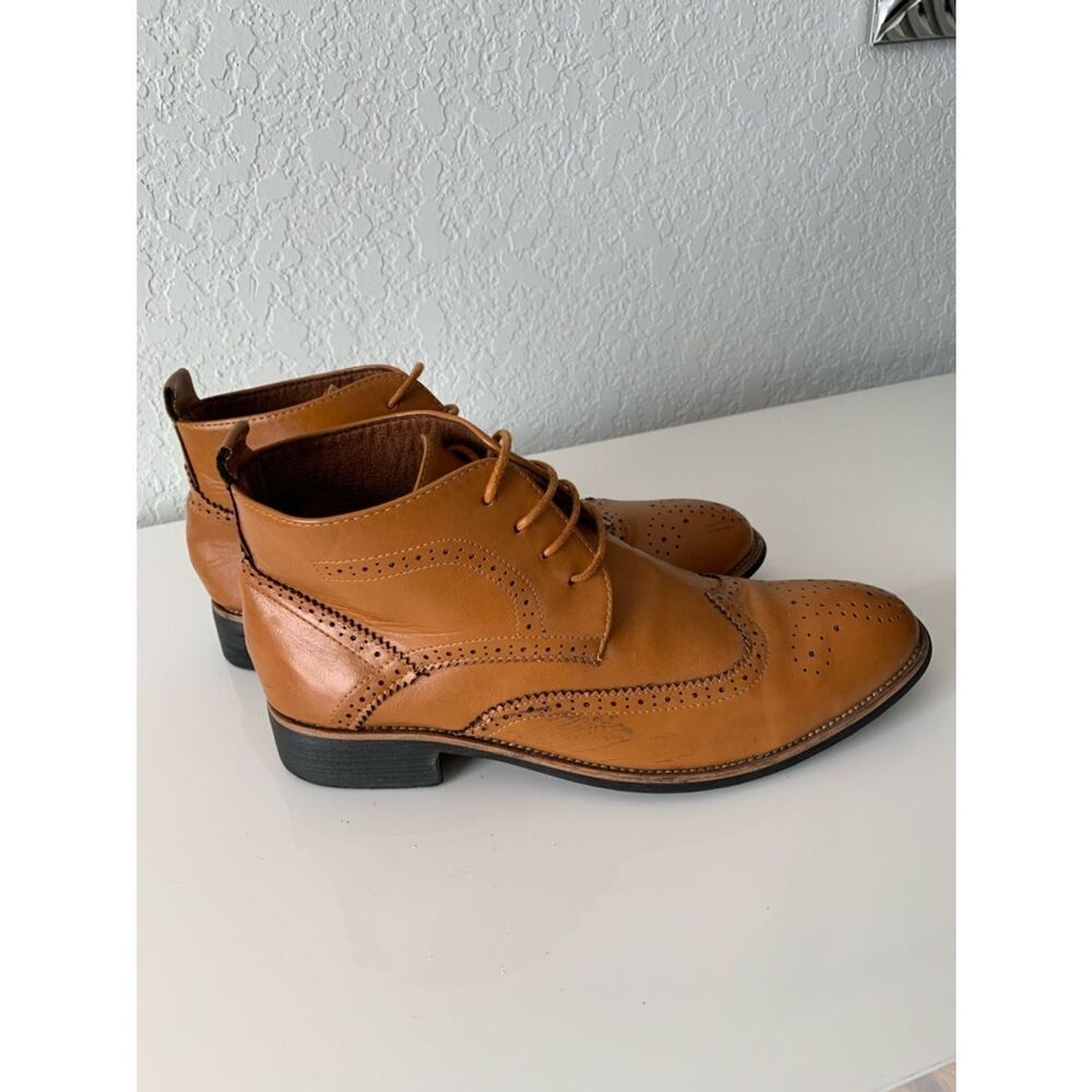 Men's Tan Leather Wingtip Lace-Up Boots Size 26,5/41/8